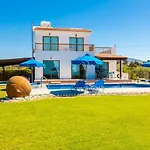 Blue Bay Dimitris Villa Mavroli