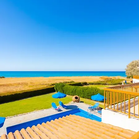 Blue Bay Dimitris Villa *