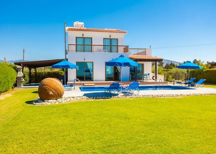 Blue Bay Dimitris Vila Mavroli